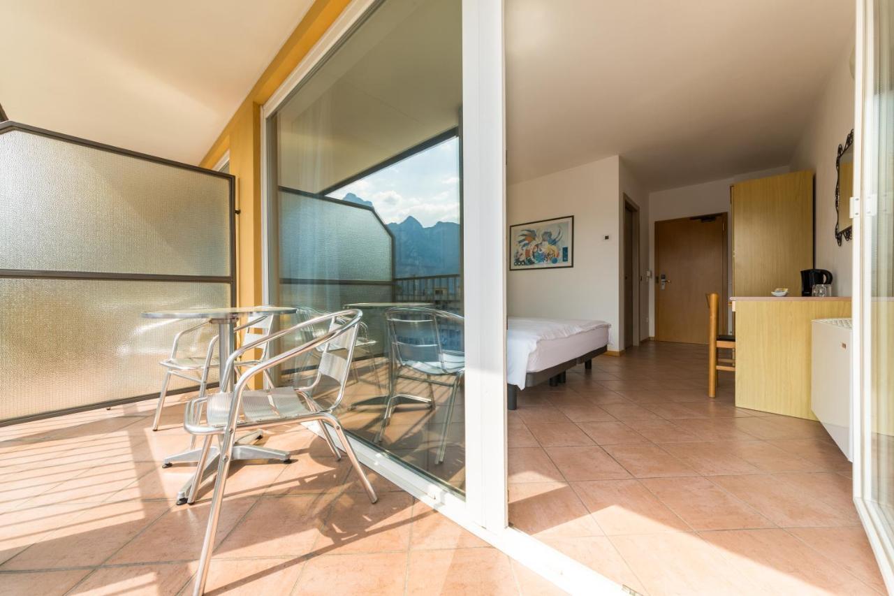 New Garden Torbole Sul Garda Exterior foto