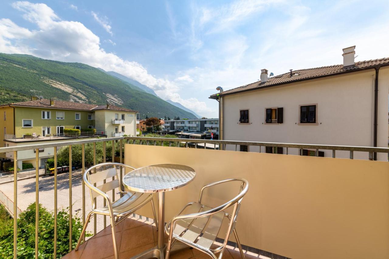 New Garden Torbole Sul Garda Exterior foto