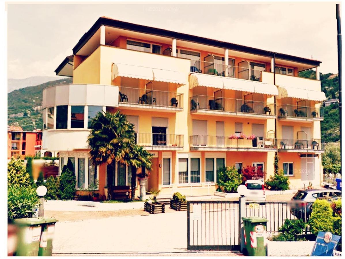 New Garden Torbole Sul Garda Exterior foto